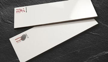 Neues Stellstufendekor Hochglanz-Weiß für Ihre Treppenrenovierung von HAFA Treppen.